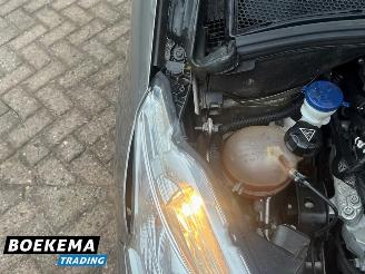 Peugeot 208 1.4 VTi Active 5-Drs Climate Cruise Trekh. picture 11