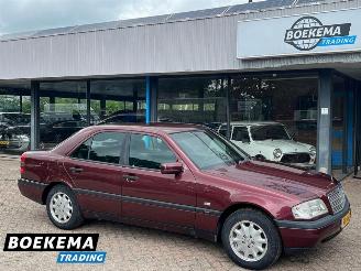 Schadeauto Mercedes C-klasse 180 Esprit Trekhaak 1997/1