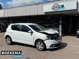 Vaurioauto  passenger cars Dacia Sandero 0.9 TCe Easy-R Comfort Automaat Airco Cruise 2020/9