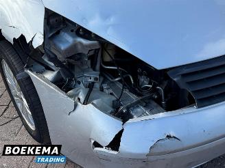 Renault Espace 2.0 T 170PK Dynamique Climate Cruise picture 9