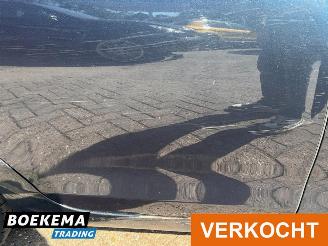 Volkswagen Golf 1.2 TSI Highline Climate Cruise stoelverw. picture 17