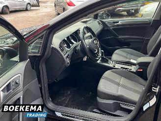 Volkswagen Golf Variant 1.6 TDI Comfort DSGPanorama ACC Cruise PDC picture 17