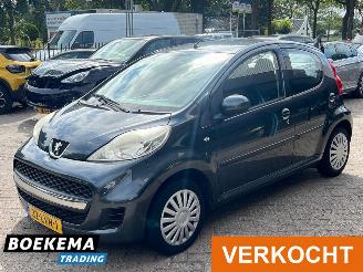 Peugeot 107 1.0-12V XS Airco 5-Deurs picture 4