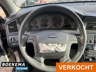 Volvo Xc-70 2.4 T Comfort Line 200 PK Leder Airco Cruise Trekh. picture 24