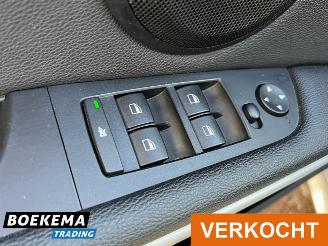 BMW 3-serie 318d High Exe. Leer Climate Navi Cruise PDC picture 21