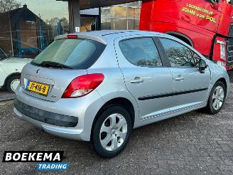 Peugeot 207 1.4 VTi Sublime 5-Drs Airco picture 2