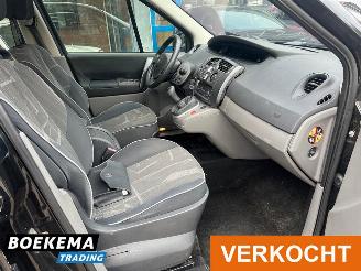 Renault Grand-scenic 1.6 16V Dynamique 7-Pers Climate Cruise picture 20