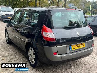 Renault Grand-scenic 1.6 16V Dynamique 7-Pers Climate Cruise picture 3