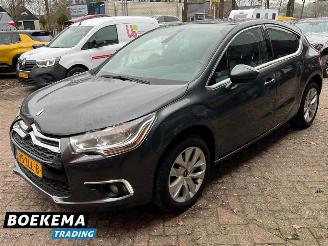 Citroën DS4 1.6 e-HDI So Chic Aut Massage Leer Navi Climate picture 4