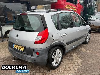 Renault Scenic 2.0 16V Conquest Navigatie Climate Cruise picture 2