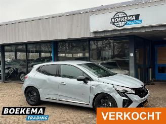Unfallwagen Renault Clio 1.6 E-Tech Full Hybrid 145 techno Virtual Navi Climate Camera 2023/12