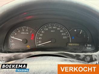 Toyota Avensis-verso 2.0i Linea Luna 6-Persoons Airco Cruise picture 21