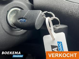 Ford Fiesta 1.5 TDCi Titanium Stoelverw. Climate PDC Trekhaak picture 19