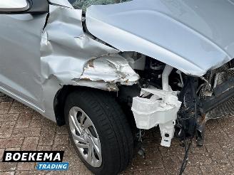 Hyundai I-10 1.0 Comfort Automaat Climate Cruise picture 5