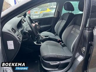 Volkswagen Polo 1.2 Comfortline Climate Stoelverwarming 5-Deurs picture 20