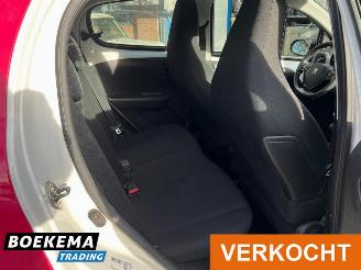 Peugeot 108 1.0 e-VTi Active 5-Drs Navi Airco Camera picture 18