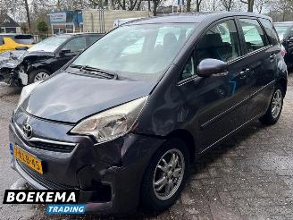 Toyota Verso S 1.3 VVT-i Aspiration Automaat Airco Camera picture 4
