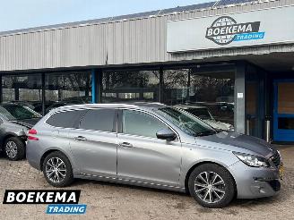 Coche accidentado Peugeot 308 SW 1.2 PureTech Style Automaat Navigatie PDC Cruise Trekhaak 2015/5
