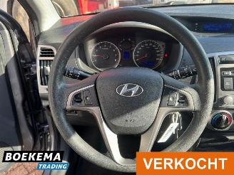 Hyundai I-20 1.2i Business Edition Airco 5-Deurs picture 22