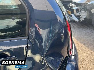 Volkswagen Up! 1.0 Move Up! Navigatie Airco 5-Deurs picture 8