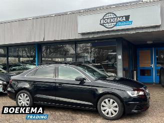 Gebrauchtwagen PKW Audi A3 Limousine 1.6 TDI 110PK Pro Line Panorama Navigatie Airco 2015/11
