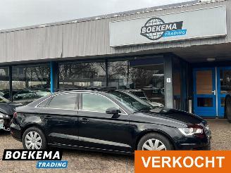 damaged passenger cars Audi A3 Limousine 1.6 TDI 110PK Pro Line Panorama Navigatie Airco 2015/11