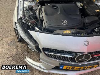 Mercedes A-klasse 180 Ambition AMG Automaat Navigatie Clima picture 9