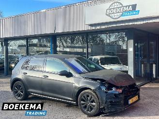 Coche accidentado Volkswagen Golf 1.0 TSI R-Line DSG Navigatie Climate Cruise 2018/3