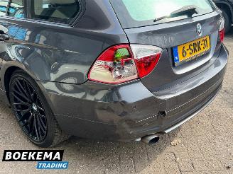 BMW 3-serie 320i High Exe Automaat Panorama Leer Stoelverw. picture 6