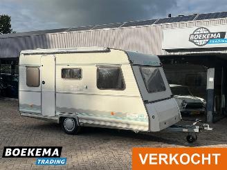 uszkodzony przyczepy kampingowe Caravelair  Bamba 395T Zakluifel 1991/5