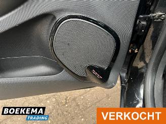 Renault Clio 0.9 TCe ECO Night&Day Navigatie Airco picture 14