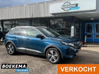 damaged passenger cars Peugeot 3008 1.6 HYbrid 225 Blue Lease Allure Automaat Navigatie 2021/6