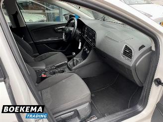 Seat Leon 1.2 TSI Reference FR Climate Cruise picture 17