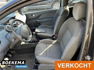 Renault Twingo 1.5 dCi Dynamique Climate Cruise picture 11