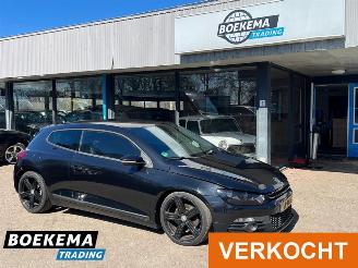 Vaurioauto  passenger cars Volkswagen Scirocco 2.0 TSI 200PK DSG Navigatie Leer Stoelverw. 2008/12