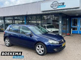 skadebil auto Volkswagen Golf 1.4 Trendline Stoelverwarming Cruise Climate 2010/3