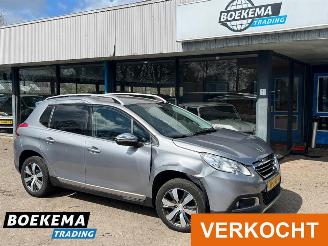damaged passenger cars Peugeot 2008 1.6 VTi Allure Navigatie 2013/6