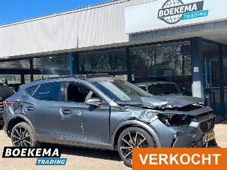 krockskadad bil auto Cupra Formentor 1.4 e-Hybrid Performance Leer Memory Massage Stuurverwarming 2022/12