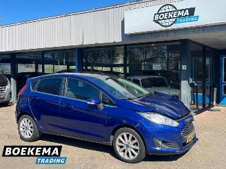 Damaged car Ford Fiesta 1.0 EcoBoost Titanium Climate Stoelverwarming 2017/6