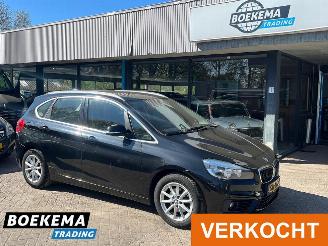 uszkodzony samochody osobowe BMW 2-serie 218d Active Tourer Sport Automaat Keyless Navigatie 2015/6