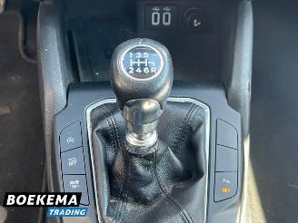 Ford Focus Wagon 1.0 EcoBoost ST Line X Business Navigatie Winterpalkket picture 24