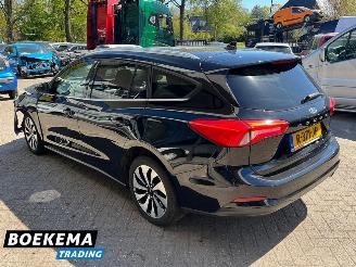 Ford Focus Wagon 1.0 EcoBoost ST Line X Business Navigatie Stoel-Stuurverwarming picture 3