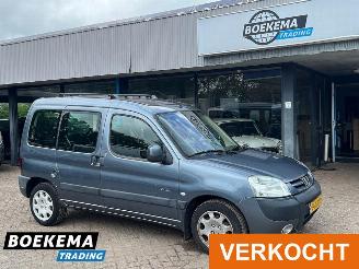 Unfallwagen Peugeot Partner 1.6 16V Zenith 2 Airco 5-Peroons 2xSchuifdeur Cruise Trekhaak 2005/7