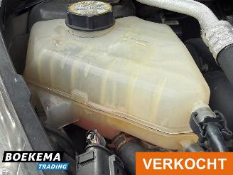 Ford Fiesta 1.6 Sport 120PK Climate Stoelverwarming picture 11