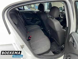 Opel Corsa 1.4 Online Edition Navigatie Airco Cruise 5-Deurs LMV picture 19
