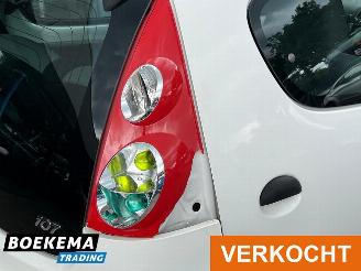 Peugeot 107 1.0 12V XR Airco 5-Deurs picture 7