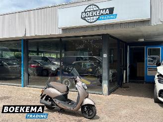 Avarii scootere Sym  Mio 50 Snor 2014/9