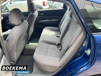 Toyota Prius 1.5 VVT-i picture 19