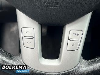 Kia Cee d cee'd 1.4 CVVT Seven Navigatie Airco Cruise Trekhaak picture 31