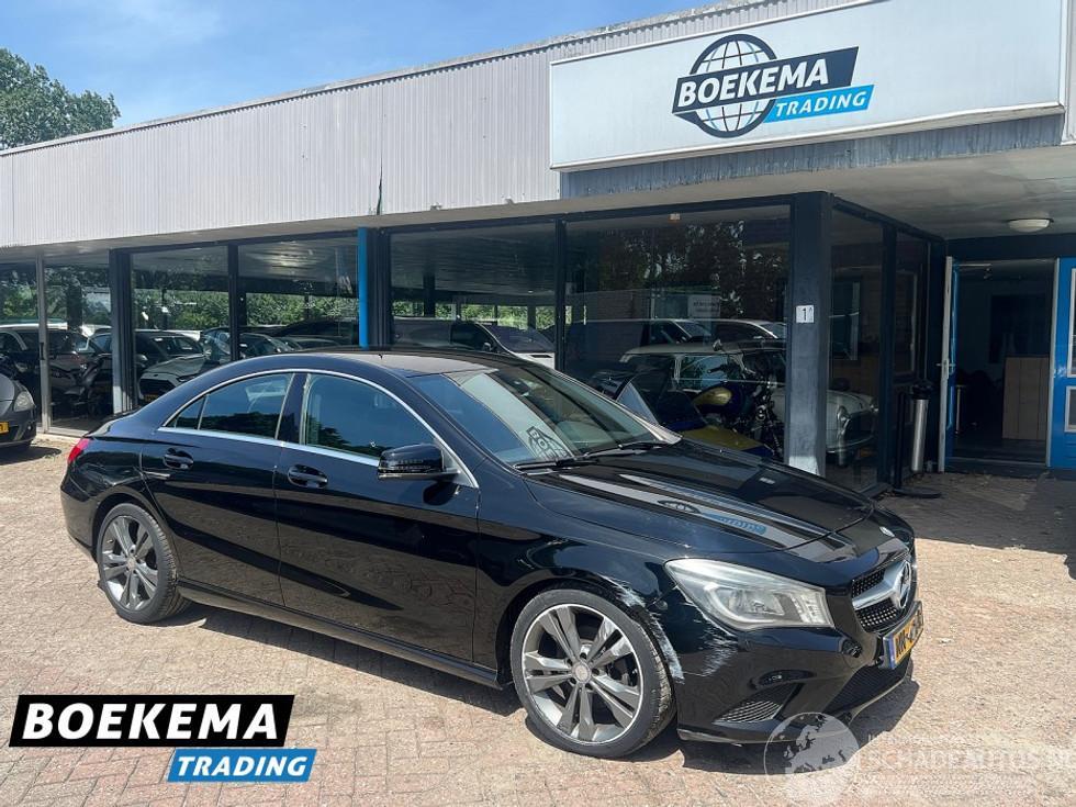 Mercedes Cla-klasse 200 Prestige Automaat Navigatie Cruise Climate Stoelverwarming